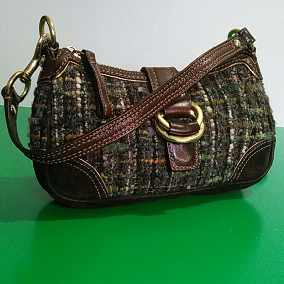 ( Reserved for Islander2015)4 bags/2dolls/2 Extra