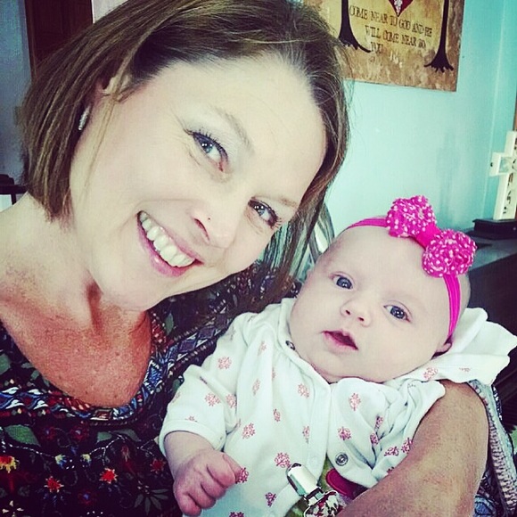 Meet your Posher, Christy - Picture 2 of 4