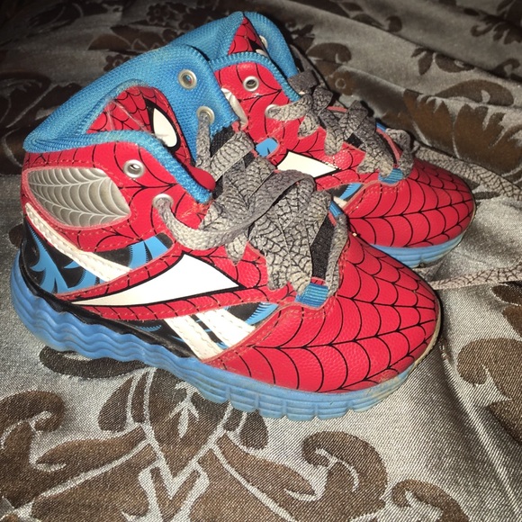mens spiderman sneakers