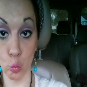 Meet your Posher, Crystal