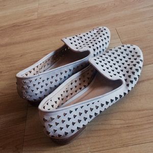 Triangle muted pink flats