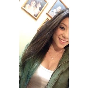 Meet your Posher, Cailyn