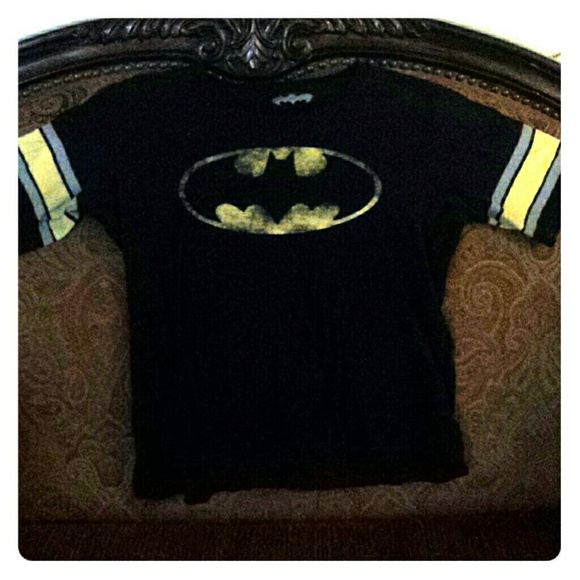 (SOLD) Womans T shirt