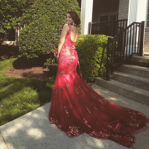 Red fabulous prom dress
