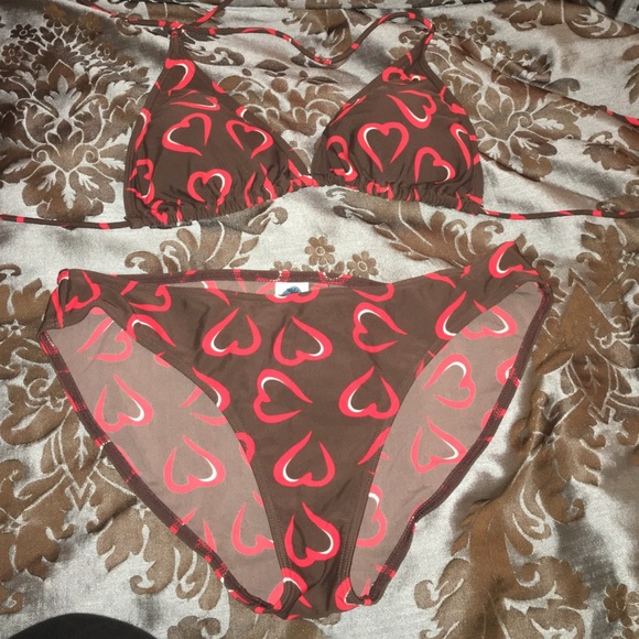 Pretty bathing suit . New without tags