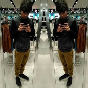 Meet your Posher, Dean