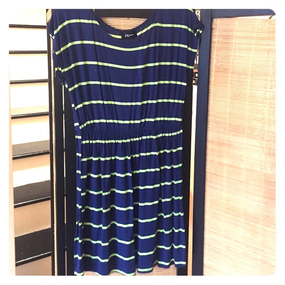 Dress with elastic waist