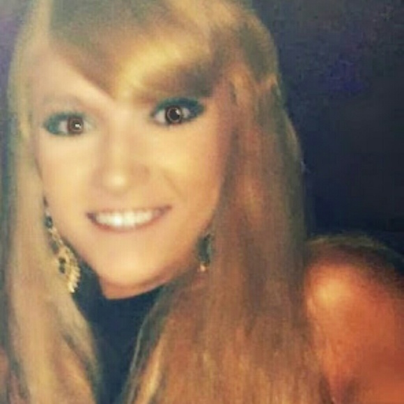 Meet your Posher, Kelsey