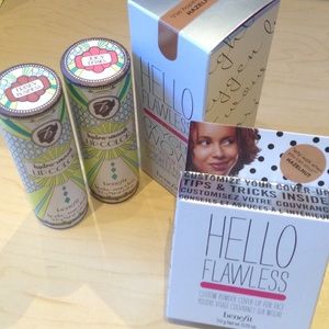 Benefit Bundle 2 lipsticks, Hello Powder & Liquid
