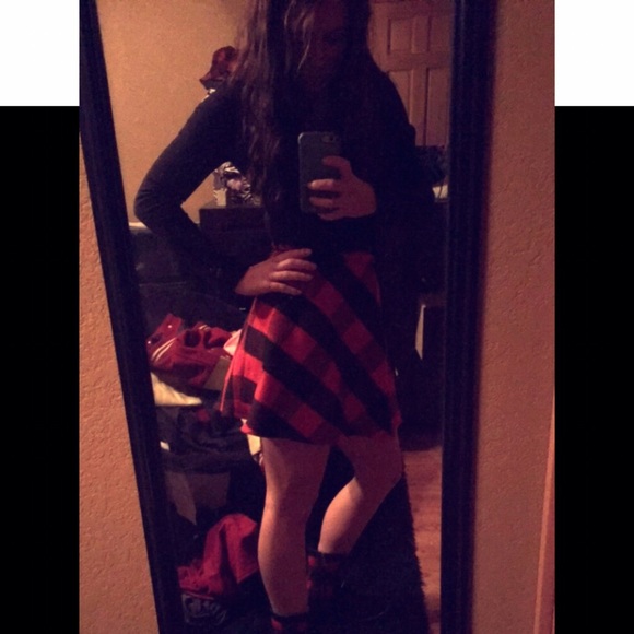 Meet your Posher, Marissa - Picture 2 of 3