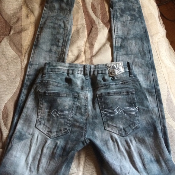 Gray Davinci skinny jeans - Picture 1 of 4