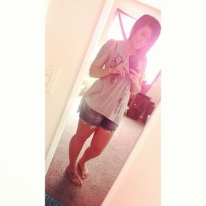 Meet your Posher, Nikolette