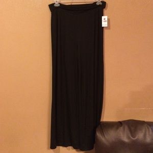 NWT Black palazzo pant