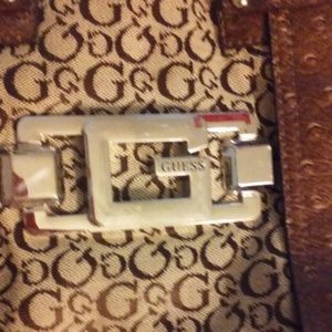 👜Guess Shoulder Strap Purse👜