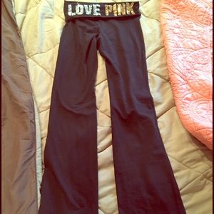 PINK yoga pants