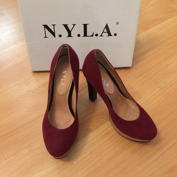 🍾FINAL🍾NIB Color Block Pumps - Picture 2 of 2