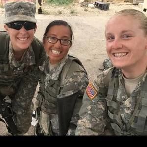 Meet your Posher, Marissa