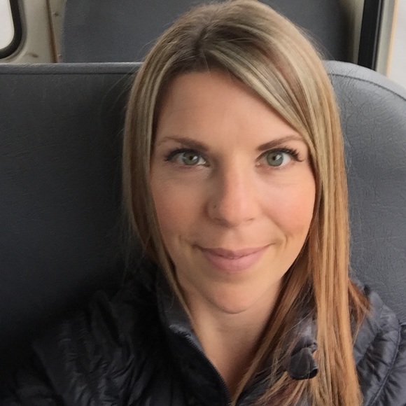 Meet your Posher, Katelyn