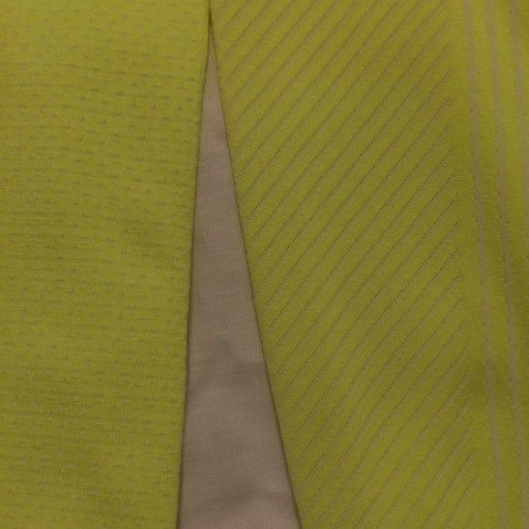 🇺🇸 Nike Dri Fit Top - Picture 3 of 4