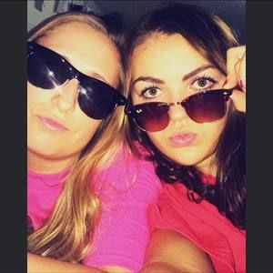 Meet your Posher, Ashley