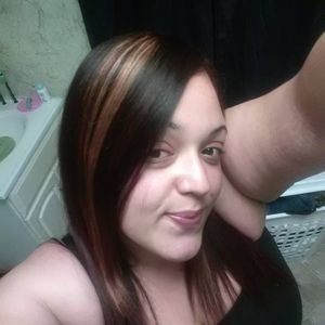 Meet your Posher, Karima