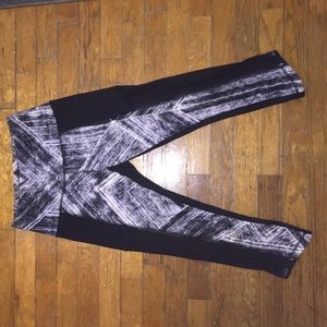 Lululemon cropped leggings
