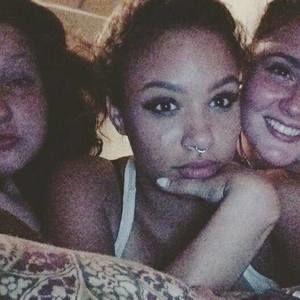 Meet your Posher, Brenna