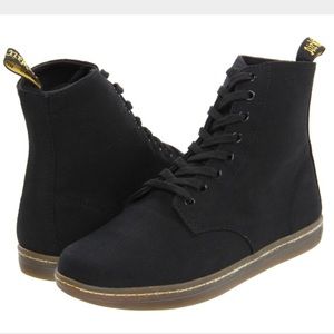 Dr. Marten's Shoreditch Boot