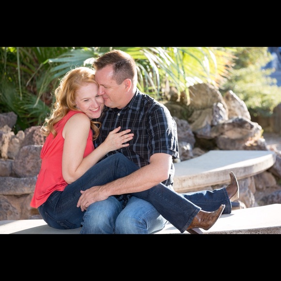 Meet your Posher, Sandra - Picture 2 of 4