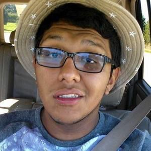 Meet your Posher, Jonathan