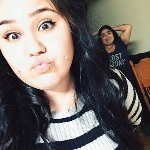 Meet your Posher, Jasmine