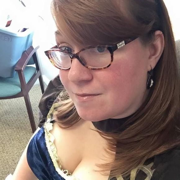 Meet your Posher, Amy