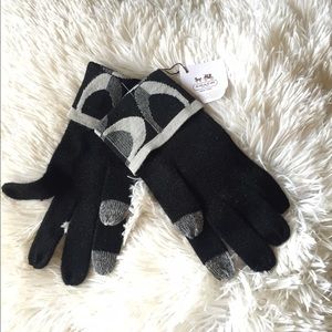 NWT Coach Women's Gloves