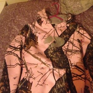 Mossy oak camo hoodie