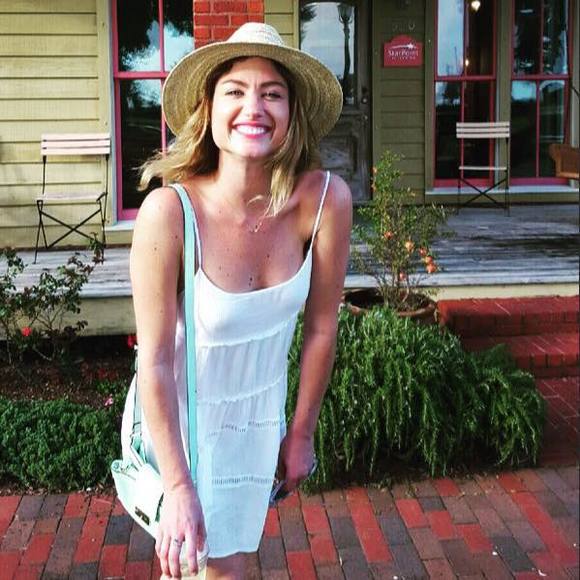 Meet your Posher, Brittany - Picture 1 of 1