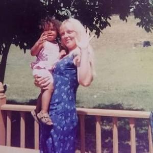 Meet your Posher, Laurie