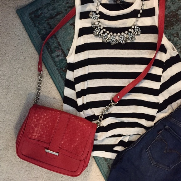 BR classic red purse - Picture 1 of 2