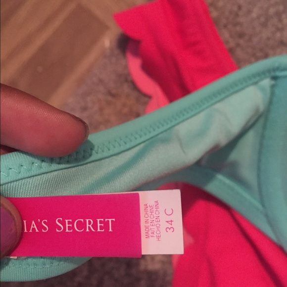 Vs bathing suits - Picture 3 of 4