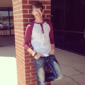 Meet your Posher, Corey