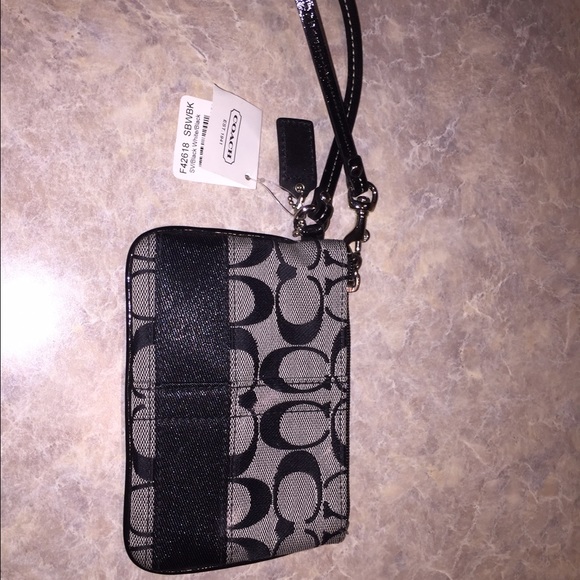 Coach wristlet