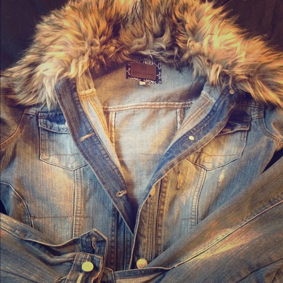 River Island Faux fur trim denim jacket.