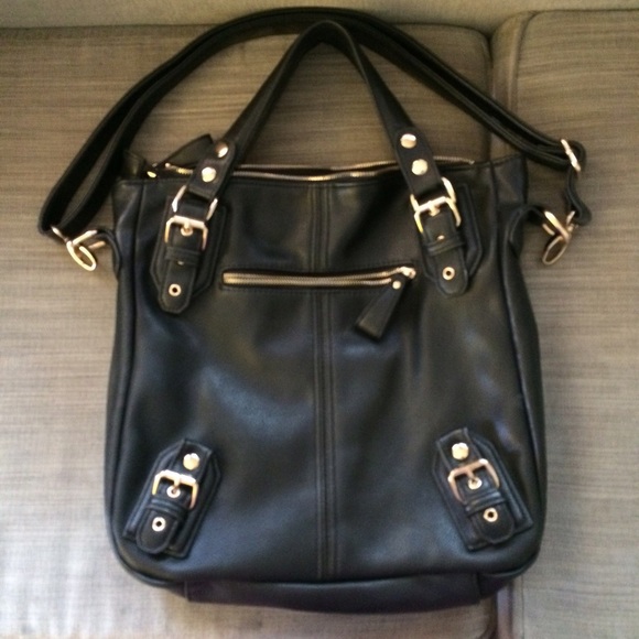 Faux leather shoulder bag