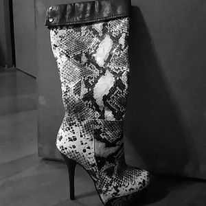 Final Mark Down ~  Boots