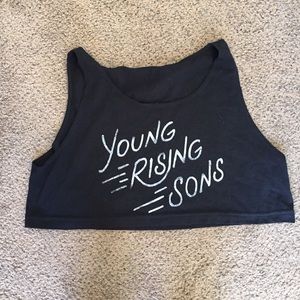 young rising suns cropped tee