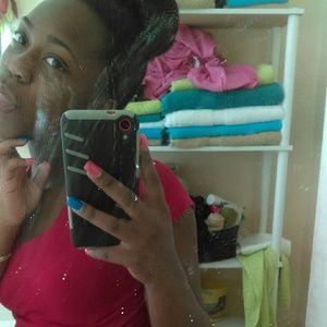 Meet your Posher, Connie