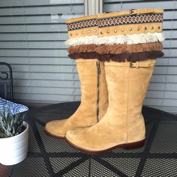 RARE! UGG Keira Boots Like New!