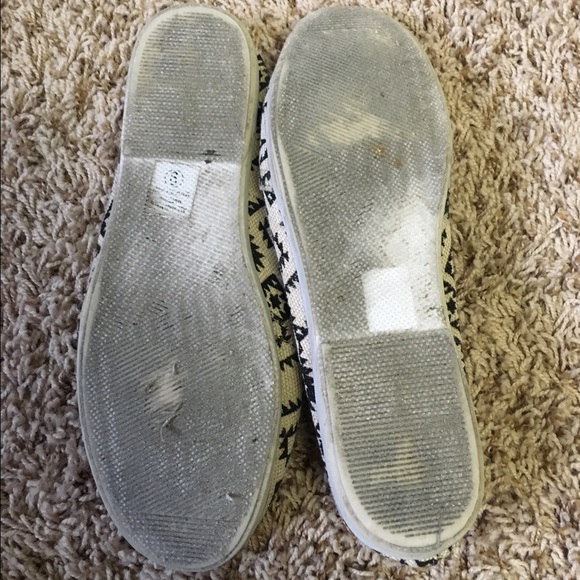 Cute flats - Picture 2 of 3