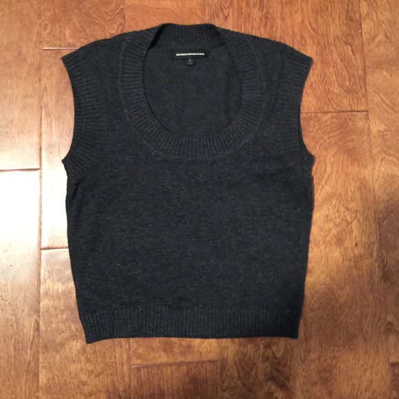 Sleeveless Sweater!