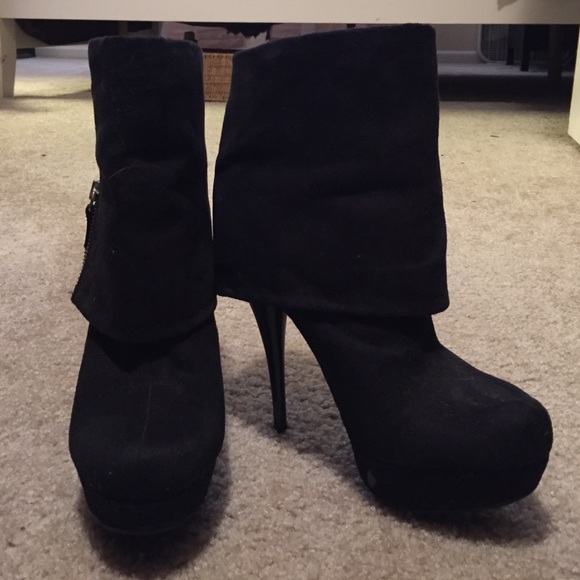 Black side zip 6 inch booties - Picture 2 of 3