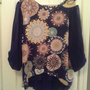 NWT super cute back pleated blouse with floral